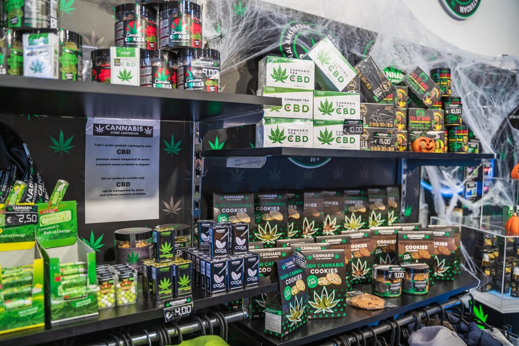 Discover the best dispensary to buy cannabis in Tulare! Our 2026 guide covers top cannabis dispensaries in Tulare CA, delivery options, local reviews, and product selection.